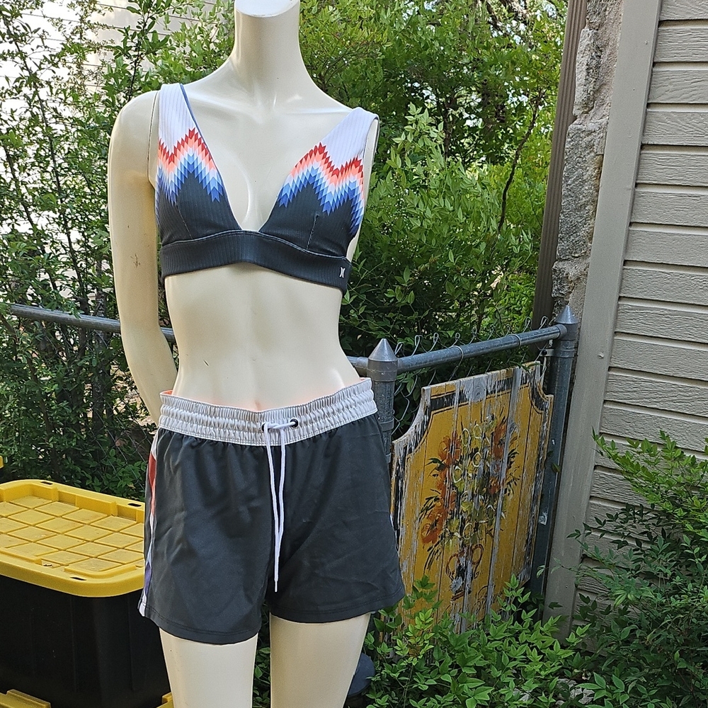 Hurley Boardshorts And Bralette Top Set Size Small